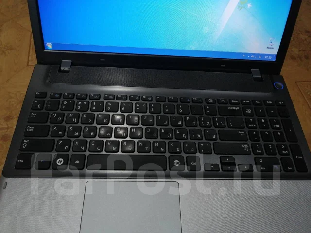 Samsung 355V4C. ��� 4 ��, ���� 256���, WiFi: 1, Bluetooth: 1 ����