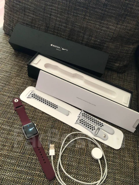 Apple Watch Series 3 Nike+ ����