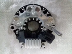 ������� ���� � ����-����������� ���������� Nissan, Subaru 232307T400 ����