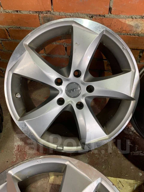 Mak Raptor. 9.0x18", 5x130, ET50 ����