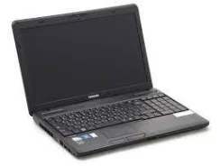 Toshiba Satellite C660. 15.6", 2 100,0����, ��� 4 ��, ���� 500���, WiFi, Bluetooth, ����������� �� 4��. ����