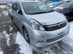 Toyota Isis. ZNM10, 1ZZFE ����