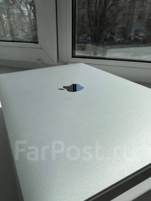 Apple MacBook ����