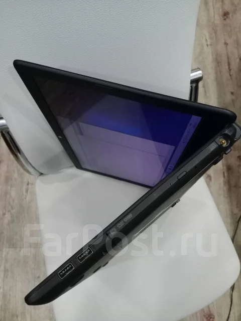 Acer Aspire E1-522. 15.6", 2����, ��� 4 ��, ���� 120���, WiFi: 1, Bluetooth: 1, ����������� �� 2��. ����