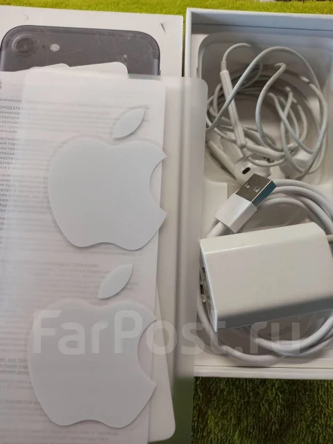 Apple iPhone 7. �/�, ������, 3G, 4G LTE, ����������, NFC ����