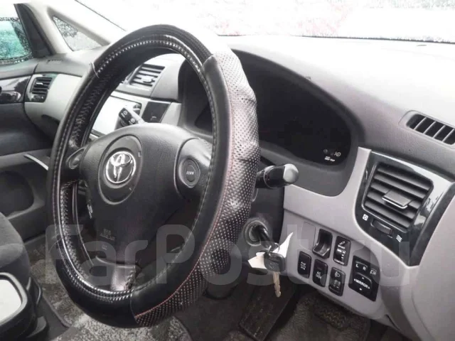 Toyota Ipsum. �������, 4wd, 2.4 (160��.�.), ������, 91����. ��, �/�, ��� ���. ��� ����� �� ������������ ����