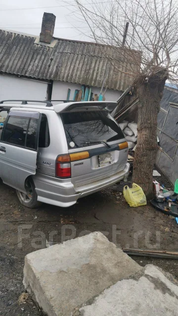 Nissan Prairie Joy. PM11, SR20DE ����