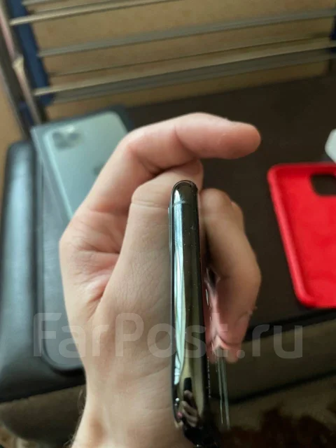 Apple iPhone 11 Pro. �/�, �������, 4G LTE, NFC ����