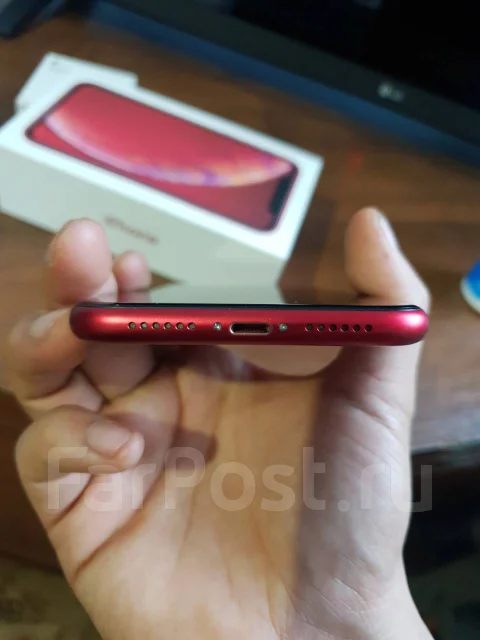 Apple iPhone Xr. �/�, �������, 4G LTE, NFC ����