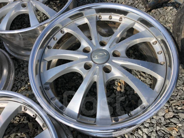 Weds Artisan Spirit Bellona. 8.0x18", 5x114.3, ET43, �� 72���. ����