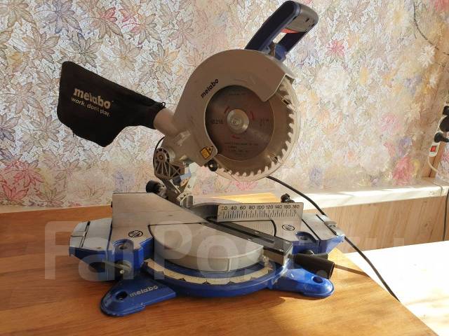 Торцовка пила Metabo KS216 Lasercut D-49716 Meppen, б/у, под заказ ...