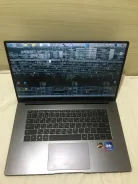 Honor MagicBook 15. 15", 2,1����, ��� 8 ��, ���� 512���, WiFi: 1, Bluetooth: 1, ����������� �� 8��. ����