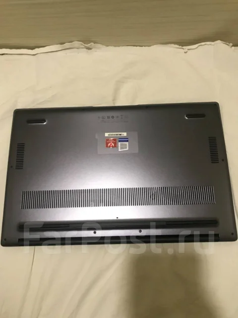 Honor MagicBook 15. 15", 2,1����, ��� 8 ��, ���� 512���, WiFi: 1, Bluetooth: 1, ����������� �� 8��. ����