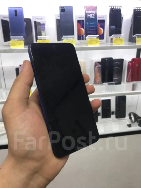 Xiaomi Redmi 8. �/�, �����, 3G, 4G LTE, Dual-SIM, ���������� ����