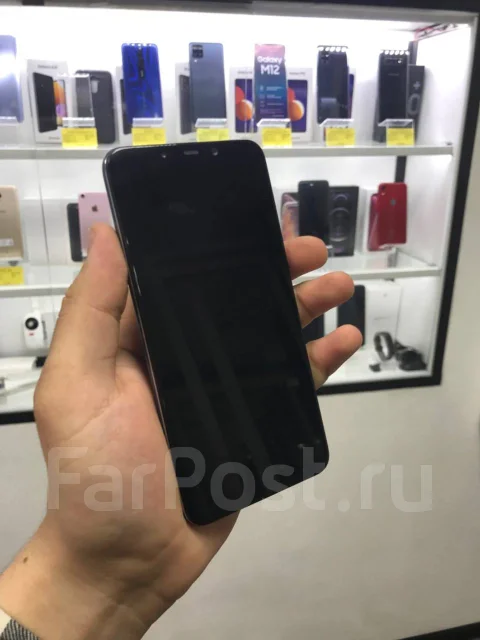 Xiaomi Pocophone F1. �/�, ������, 3G, 4G LTE, Dual-SIM, ����������, NFC ����