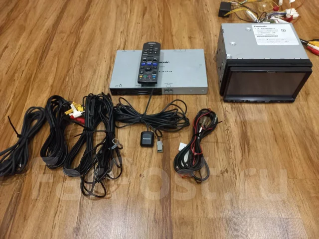 Panasonic CN-HDS700TD ����