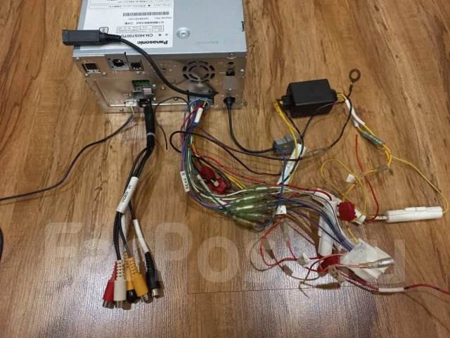 Panasonic CN-HDS700TD ����