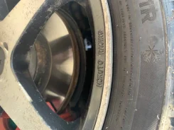 Hokuto Racing. x17", 4x114.3, ET40, �� 65���. ����