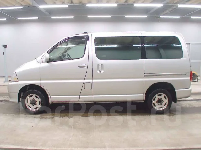 Toyota Granvia. �������, 4wd, 3.0 (140��.�.), ������, 126����. ��, �/�, ��� ���. ��� ����� �� ������������ ����