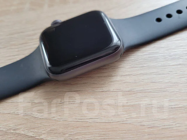 Apple Watch Series 4. GPS ����