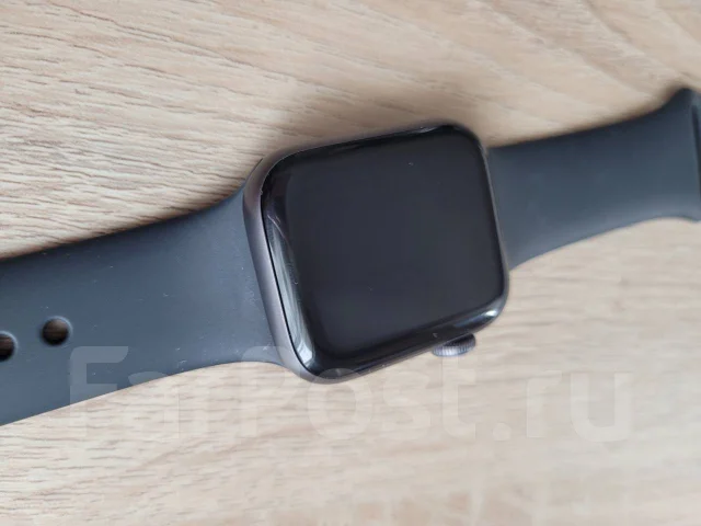 Apple Watch Series 4. GPS ����