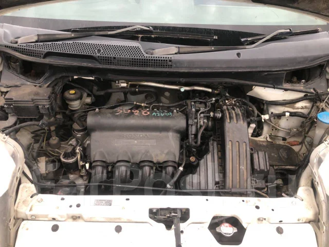 Honda Mobilio. GB1, L15 A ����
