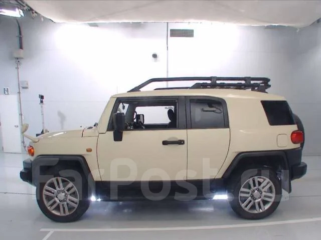 Toyota FJ Cruiser. �������, 4wd, 4.0 (276��.�.), ������, 30 000����. ��, �/�. ��� ����� �� ������������ ����