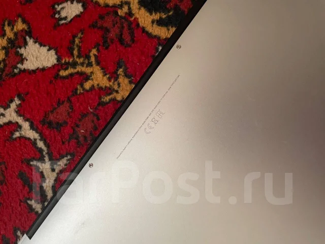 Apple MacBook Air 13 2013 Mid MD760. 13", ��� 64 �� � ������, WiFi: 1, Bluetooth: 1, ����������� �� 5��. ����