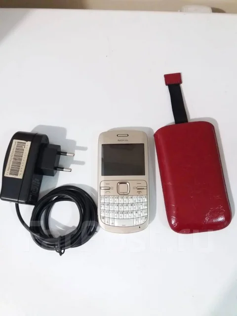 Nokia C3-00. �/�, ������� ����