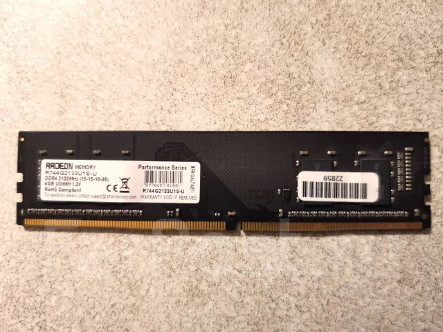 DDR4. ����