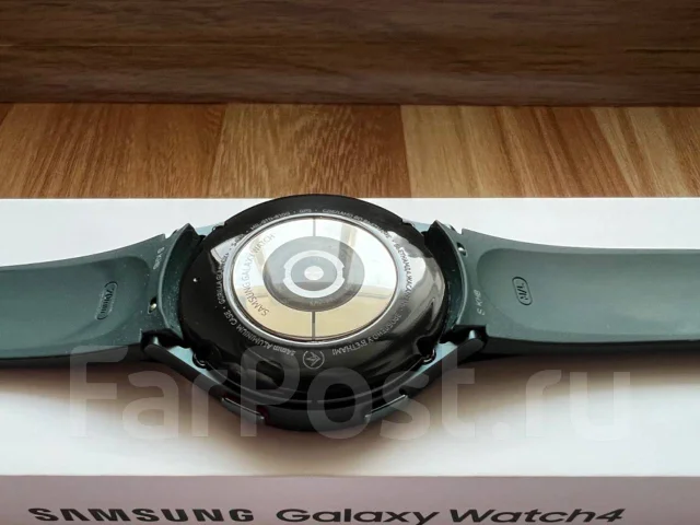Samsung Galaxy Watch4. GPS, NFC, IP68 ����