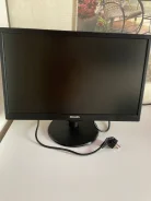 Philips. 21.5" ����