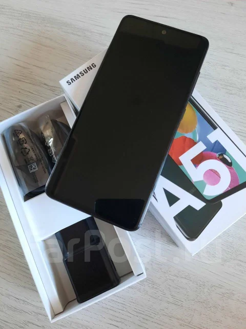 Samsung Galaxy A51. �/� ����