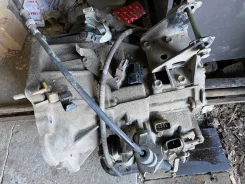 ���� U341E Toyota Wish ZNE10 9 ��������� 30500-68010 ����