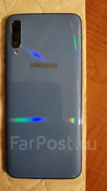 Samsung Galaxy A70. �/� ����