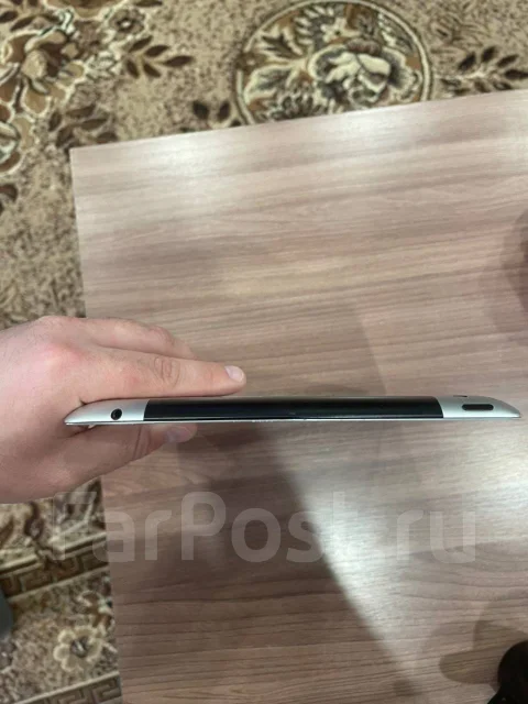 Apple iPad 4 ����