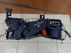 ������ ������ ����� AUDI A4 B5 1999 8D1819030B ����