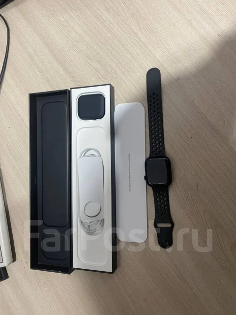 Apple Watch Series 7 Nike. GPS, NFC ����