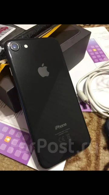 Apple iPhone 8. �/�, ������, 3G, 4G LTE, 5G, ����������, NFC ����