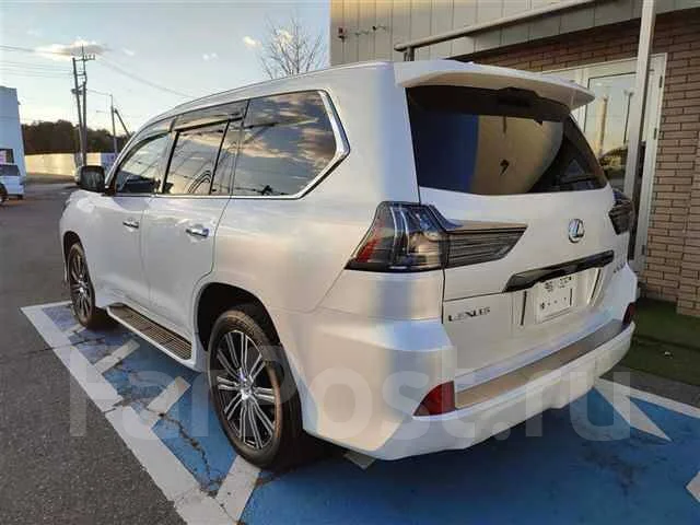Lexus LX570. �������, 4wd, 5.7 (367��.�.), ������, 33 000����. ��, �/�. ��� ����� �� ������������ ����
