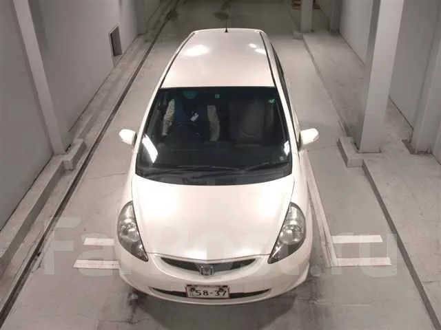 Honda Fit. ��������, ��������, 1.3 (86��.�.), ������, 69����. ��, �/�, ��� ���. ��� ����� �� ������������ ����