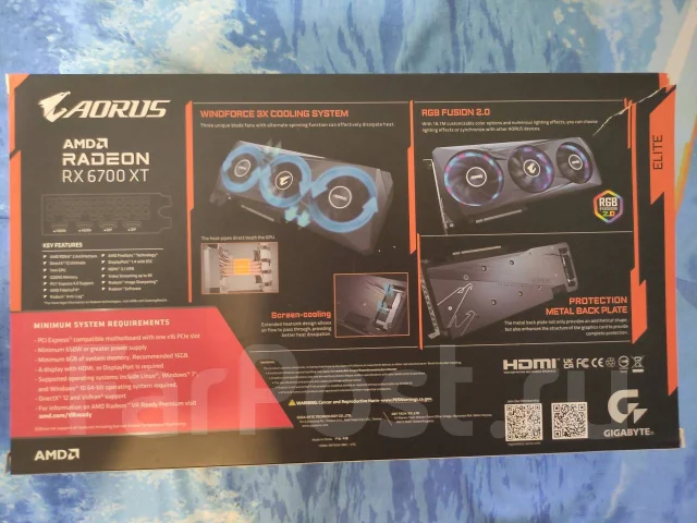Radeon RX 6700 XT ����