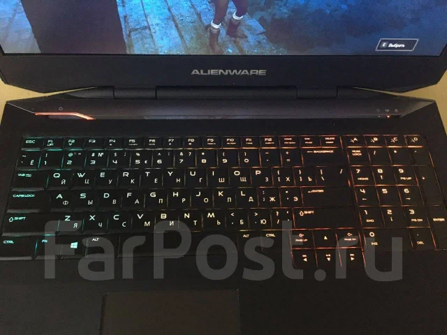 Dell Alienware. 17.3", 1 600����, ��� 16 ��, ���� 500���, WiFi: 1, Bluetooth: 1, ����������� �� 4��. ����