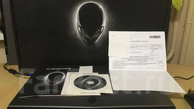 Dell Alienware. 17.3", 1 600����, ��� 16 ��, ���� 500���, WiFi: 1, Bluetooth: 1, ����������� �� 4��. ����