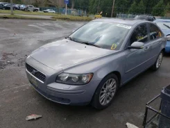 Volvo S40 ����