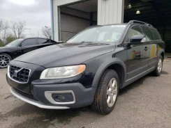 Volvo XC70 ����