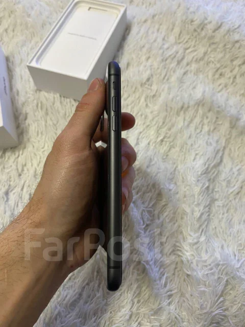 Apple iPhone 11. �/�, ������, 3G, 4G LTE, NFC ����