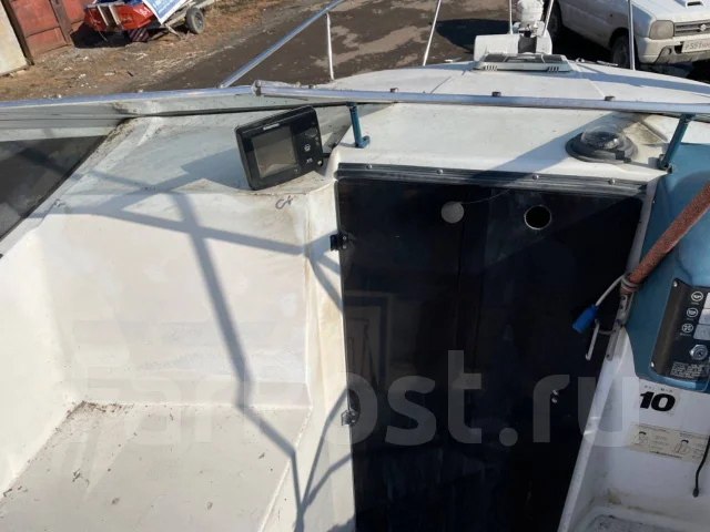 Bayliner. 1997 ���, ����� 7,7��., ��������� ������������, 260��.�., ������ ����