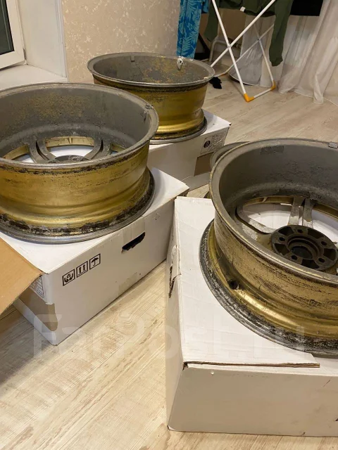 Sparco Rally. 7.5x17", 5x100, ET-48 ����