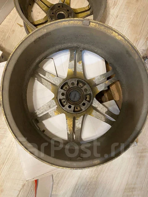 Sparco Rally. 7.5x17", 5x100, ET-48 ����